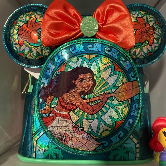 Loungefly moana backpack with ears